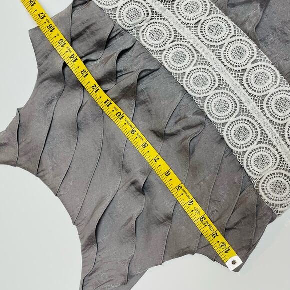 London Times Sleeveless Layered Shift Dress, *READ LOOSE HEM*, Size 12P - Picture 9 of 11